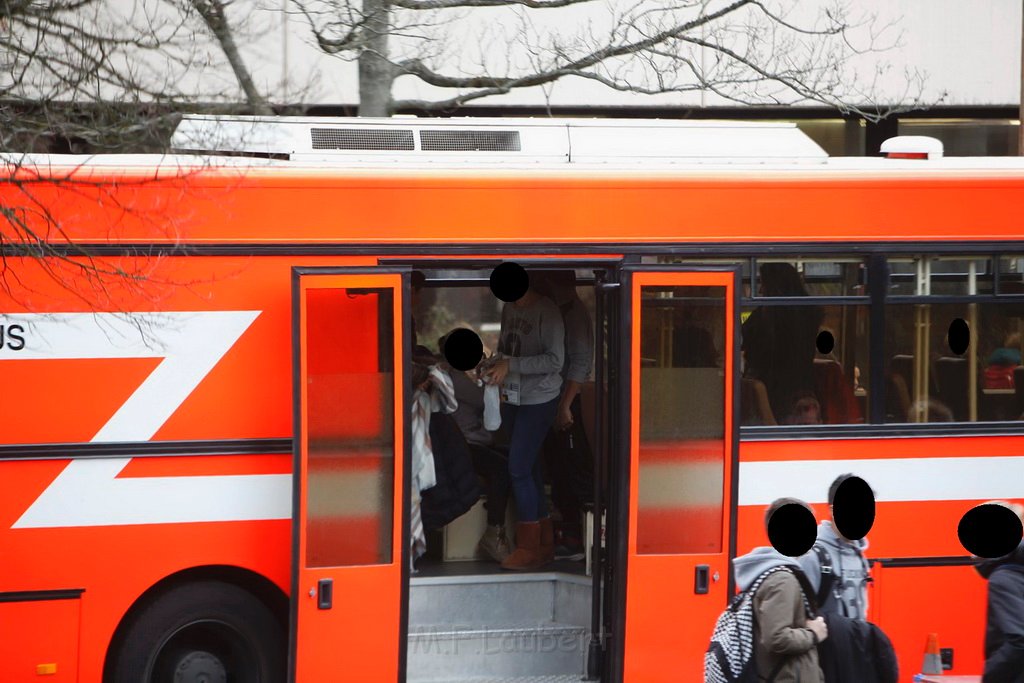 Reizgas gesprueht Schule Koeln Chorweiler Merienstr P35.JPG